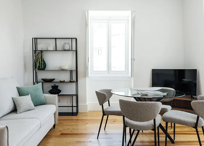 Aparthotel The House On The Pink Street In Lisboa